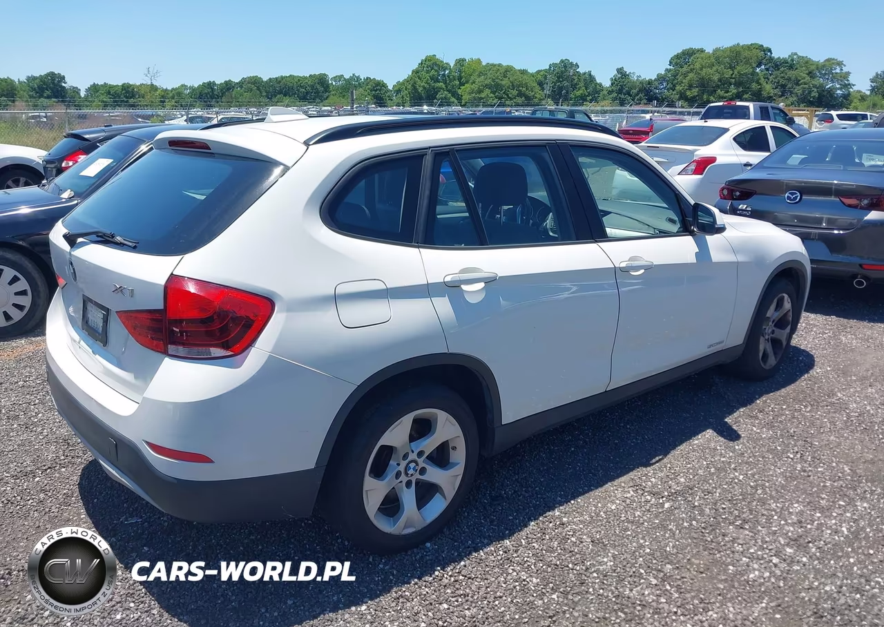 2015 BMW X1 Sdrive28I VIN:WBAVM1C56FV317121 - 4