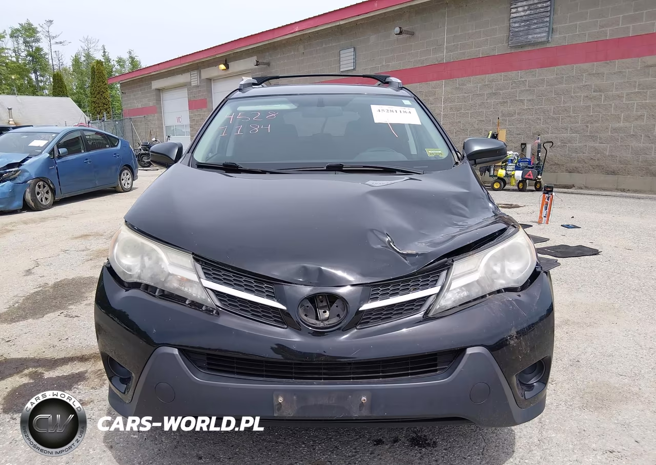 2015 Toyota Rav4 Le VIN:2T3BFREV4FW268246 - 12