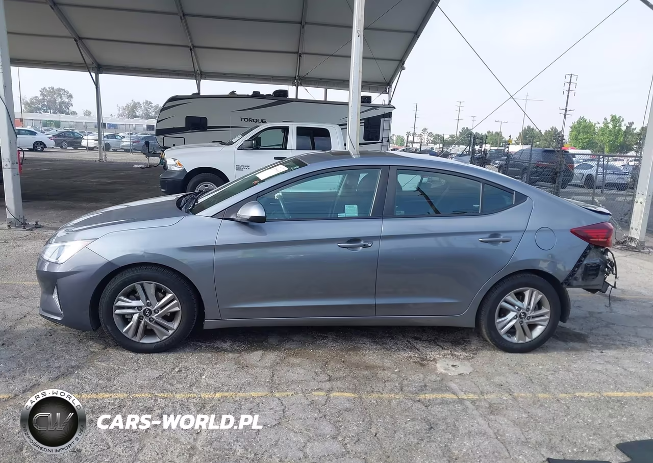 2019 Hyundai Elantra Value Edition VIN:KMHD84LF2KU878229 - 15