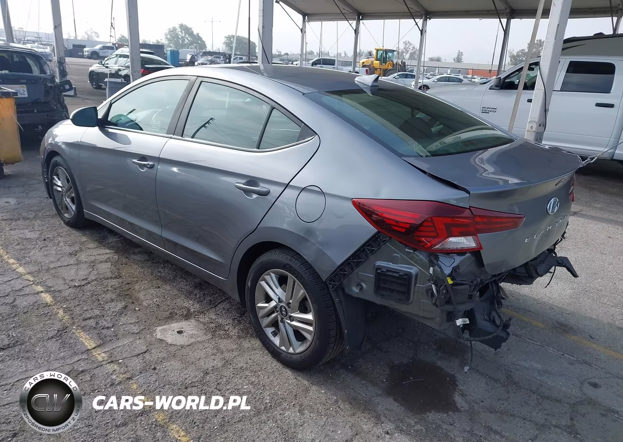 2019 Hyundai Elantra Value Edition VIN:KMHD84LF2KU878229 - 3
