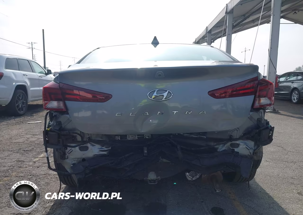 2019 Hyundai Elantra Value Edition VIN:KMHD84LF2KU878229 - 6