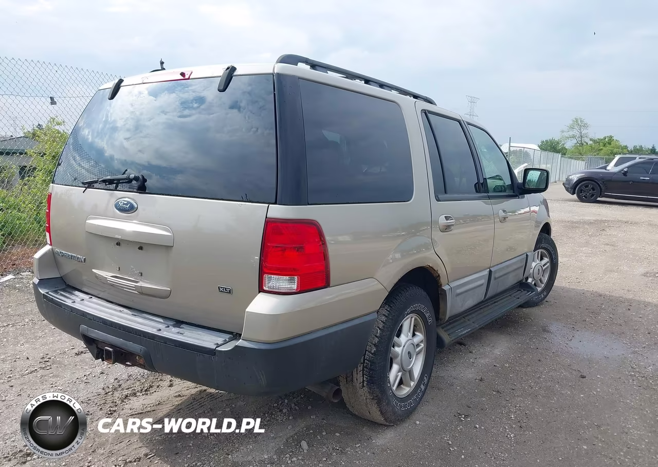 2005 Ford Expedition Nbx-Xlt VIN:1FMPU16525LA50606 - 4