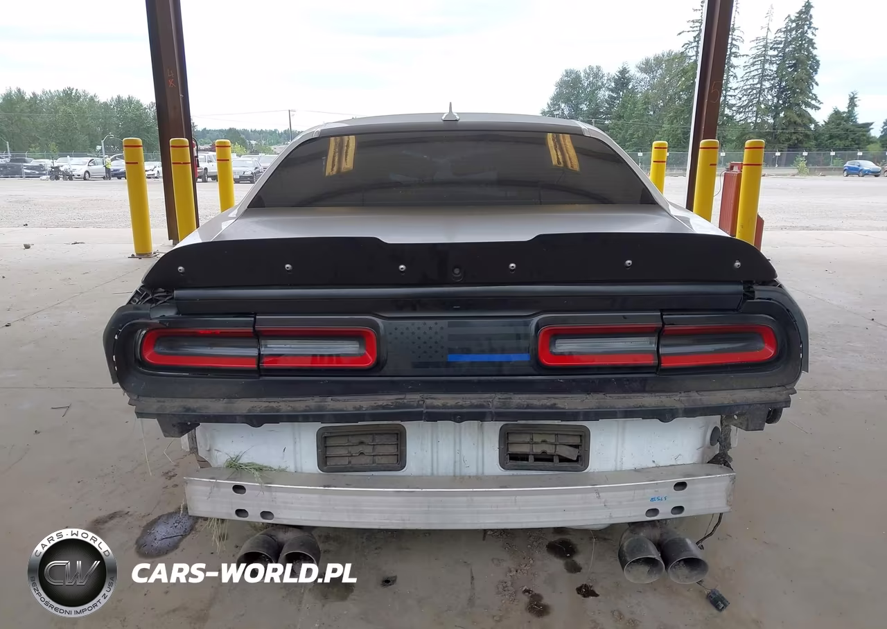 2017 Dodge Challenger R-T Scat Pack VIN:2C3CDZFJ9HH592743 - 17