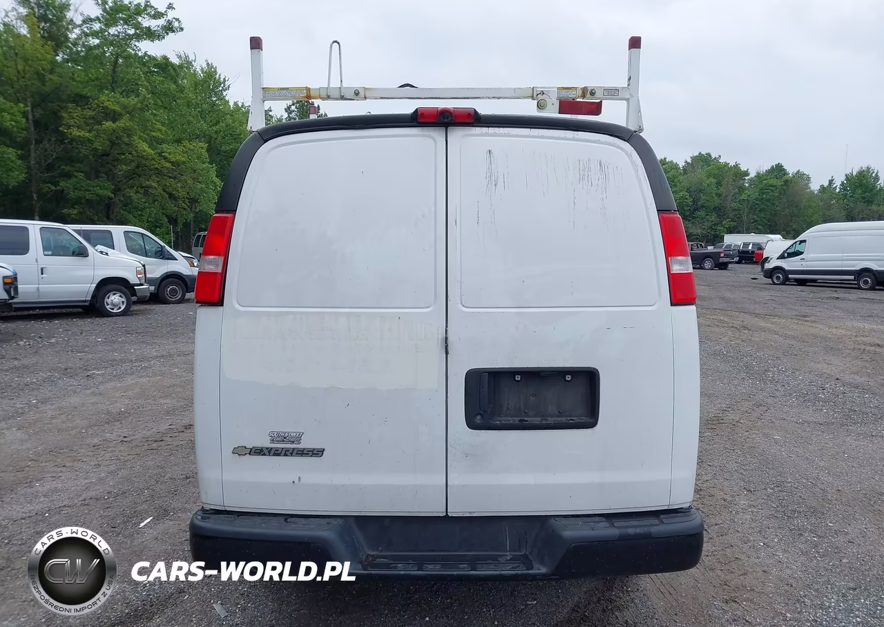 2017 Chevrolet Express 3500 Work Van VIN:1GCZGGFG0H1339122 - 16