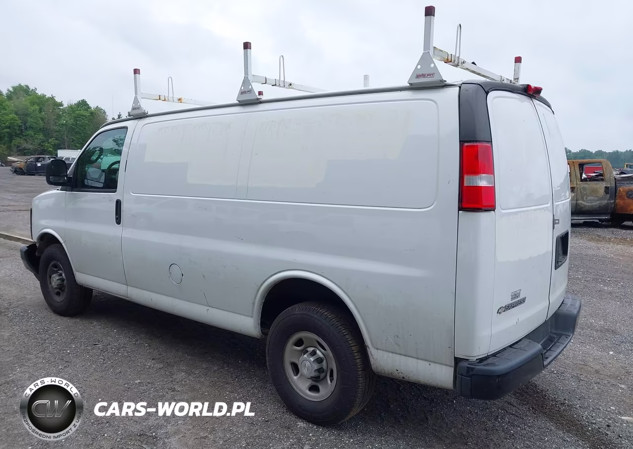 2017 Chevrolet Express 3500 Work Van VIN:1GCZGGFG0H1339122 - 3