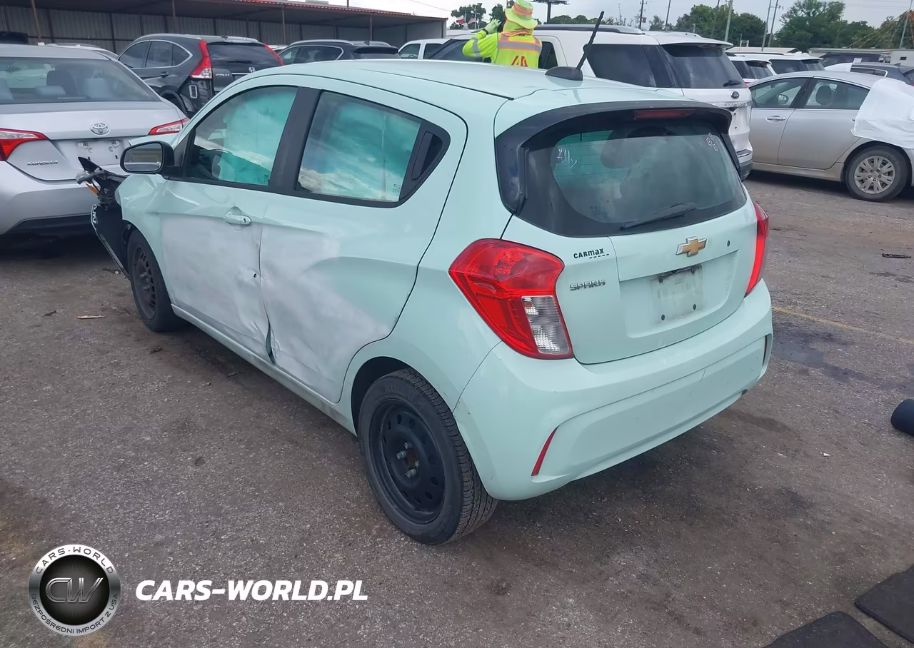 2017 Chevrolet Spark Ls Cvt VIN:KL8CB6SA8HC745663 - 3