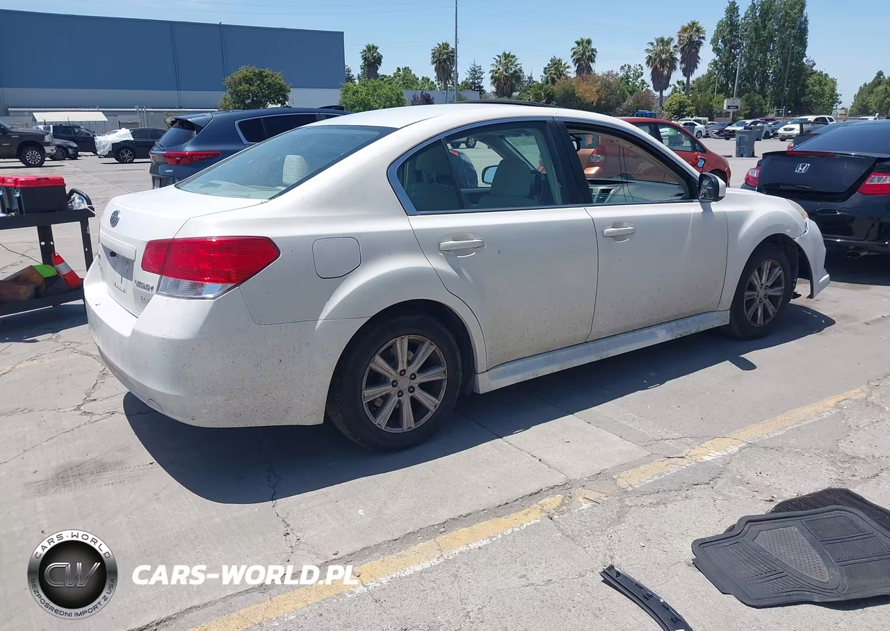 2010 Subaru Legacy 2.5I Premium VIN:4S3BMBH64A3219206 - 4
