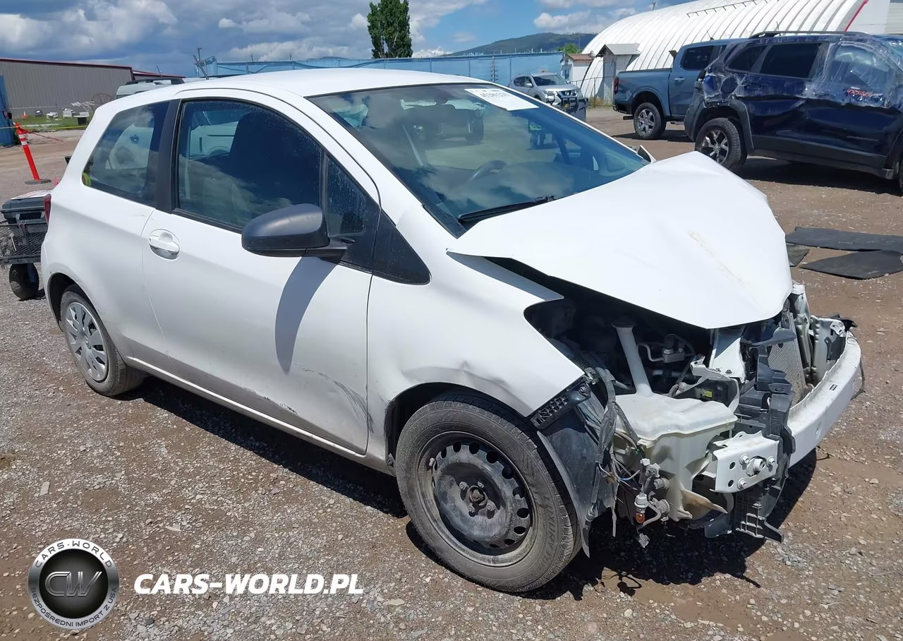 2016 Toyota Yaris L