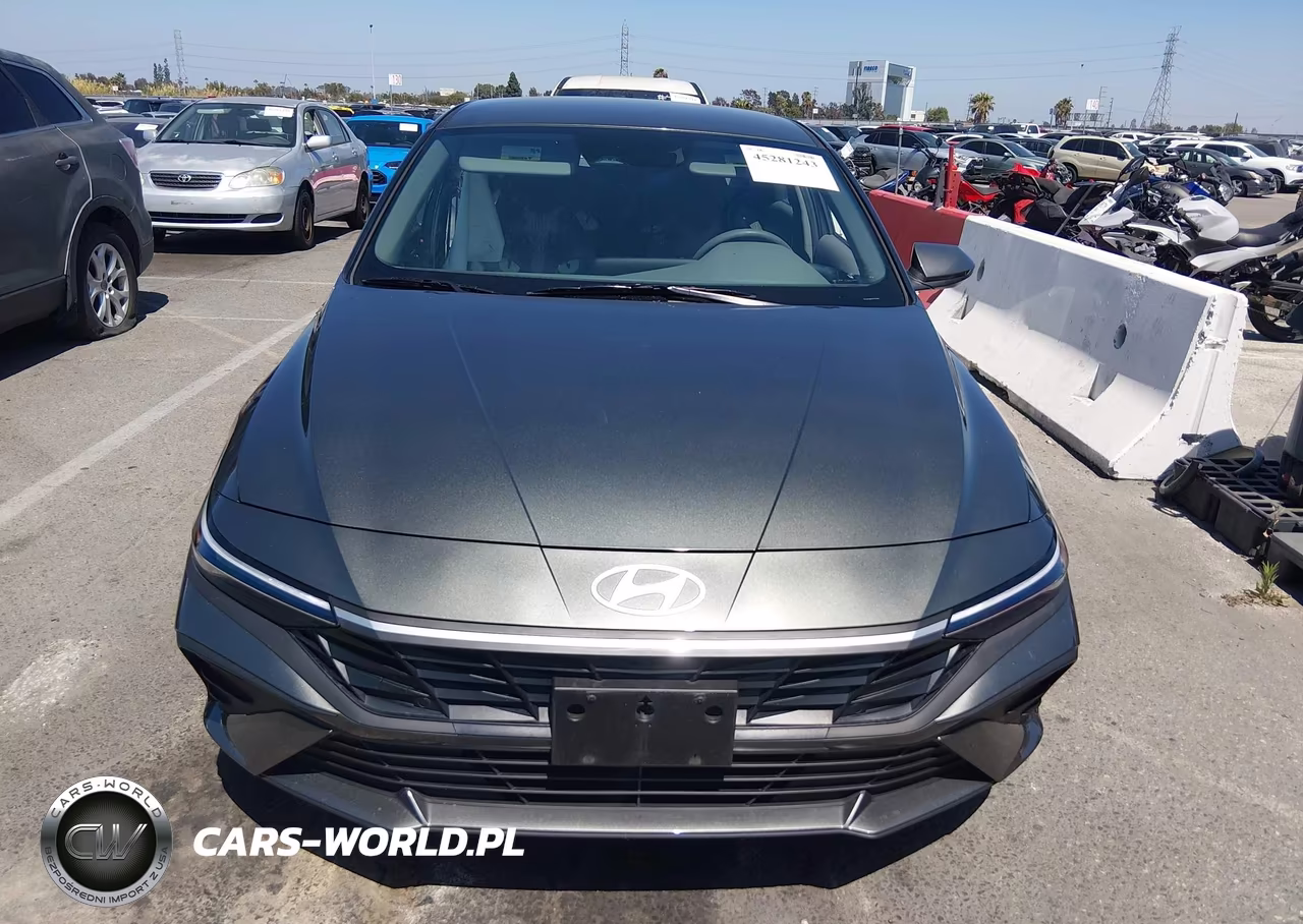 2025 Hyundai Elantra Hybrid Blue VIN:KMHLM4DJ5SU137356 - 13