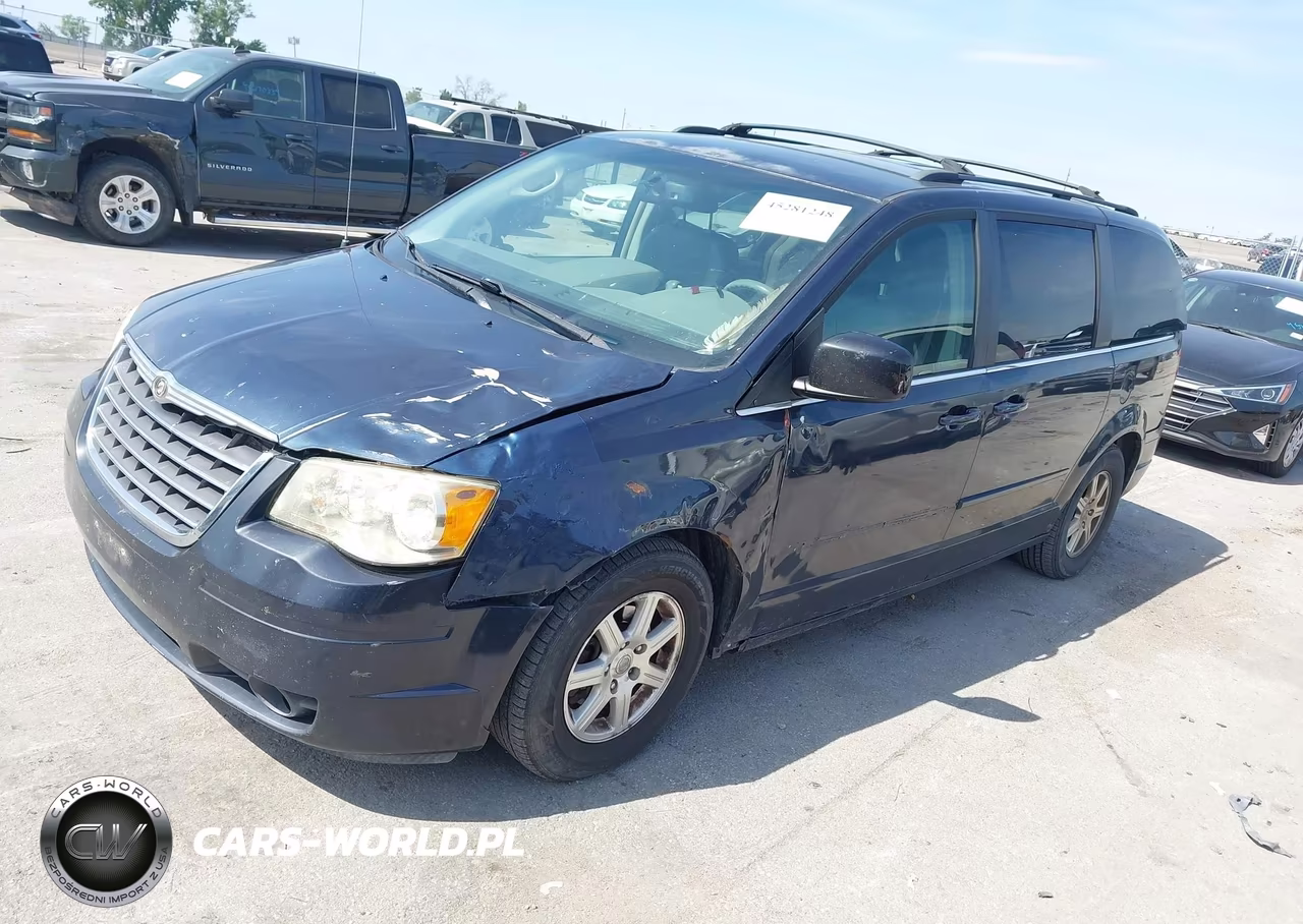 2008 Chrysler Town & Country Touring VIN:2A8HR54P78R695858 - 2