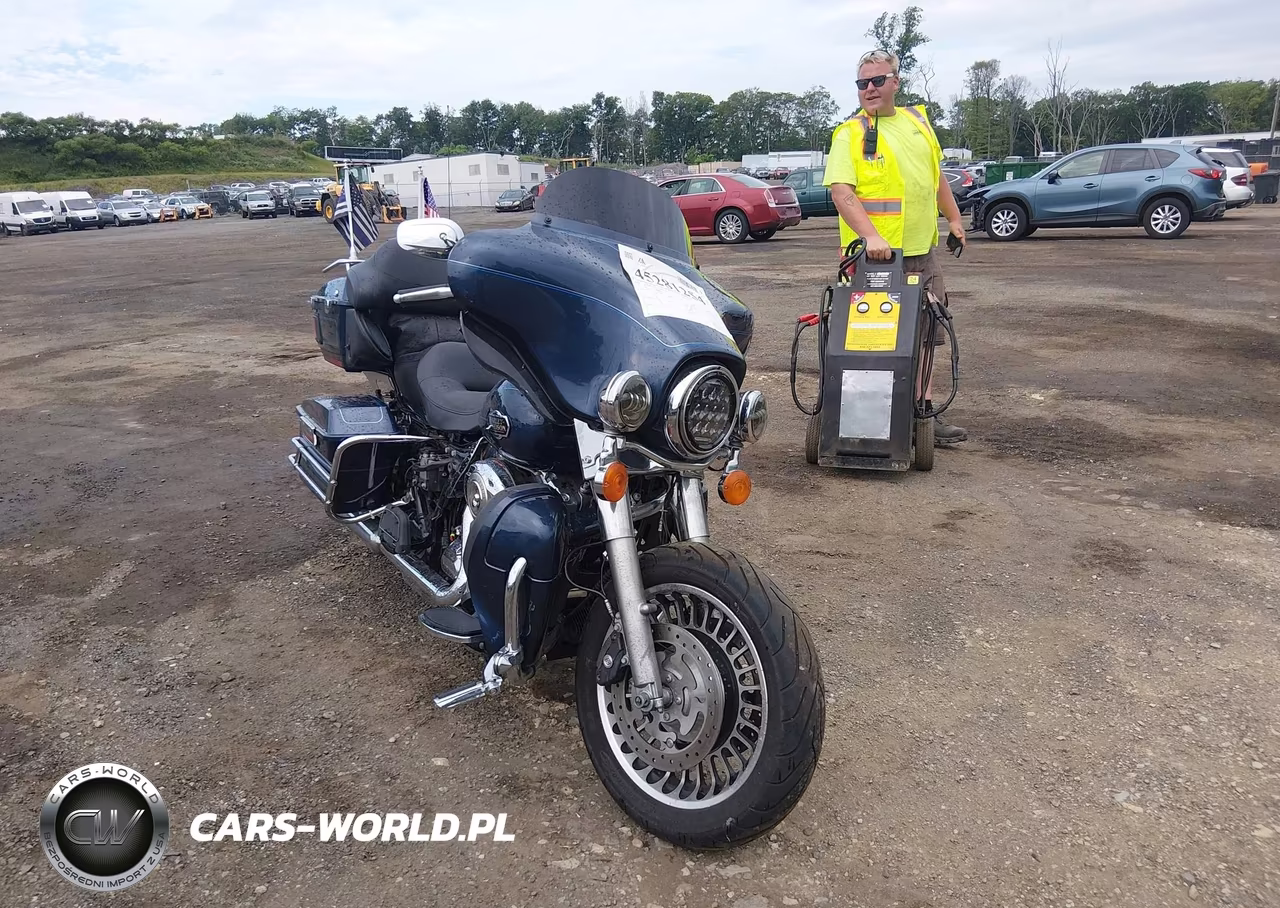 2009 Harley-Davidson Flhtcu