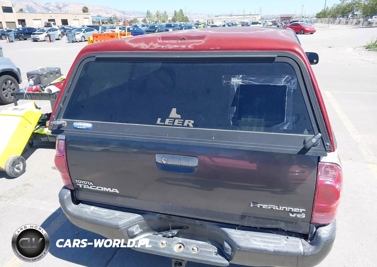 2010 Toyota Tacoma VIN:5TENX4CN8AZ708885 - 17