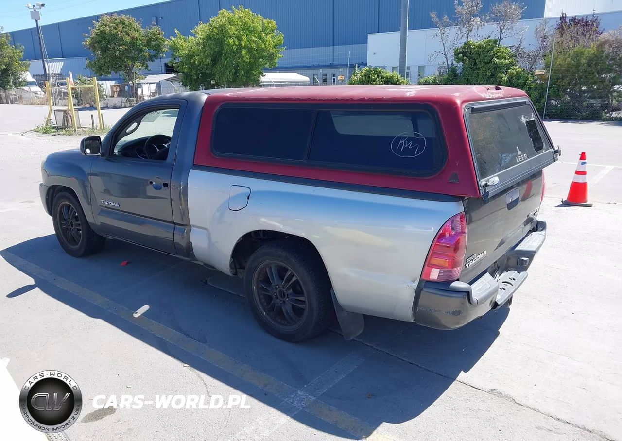 2010 Toyota Tacoma VIN:5TENX4CN8AZ708885 - 3