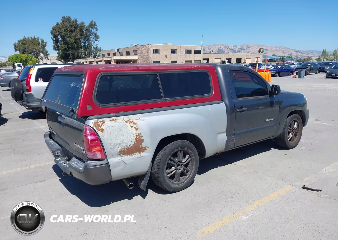 2010 Toyota Tacoma VIN:5TENX4CN8AZ708885 - 4