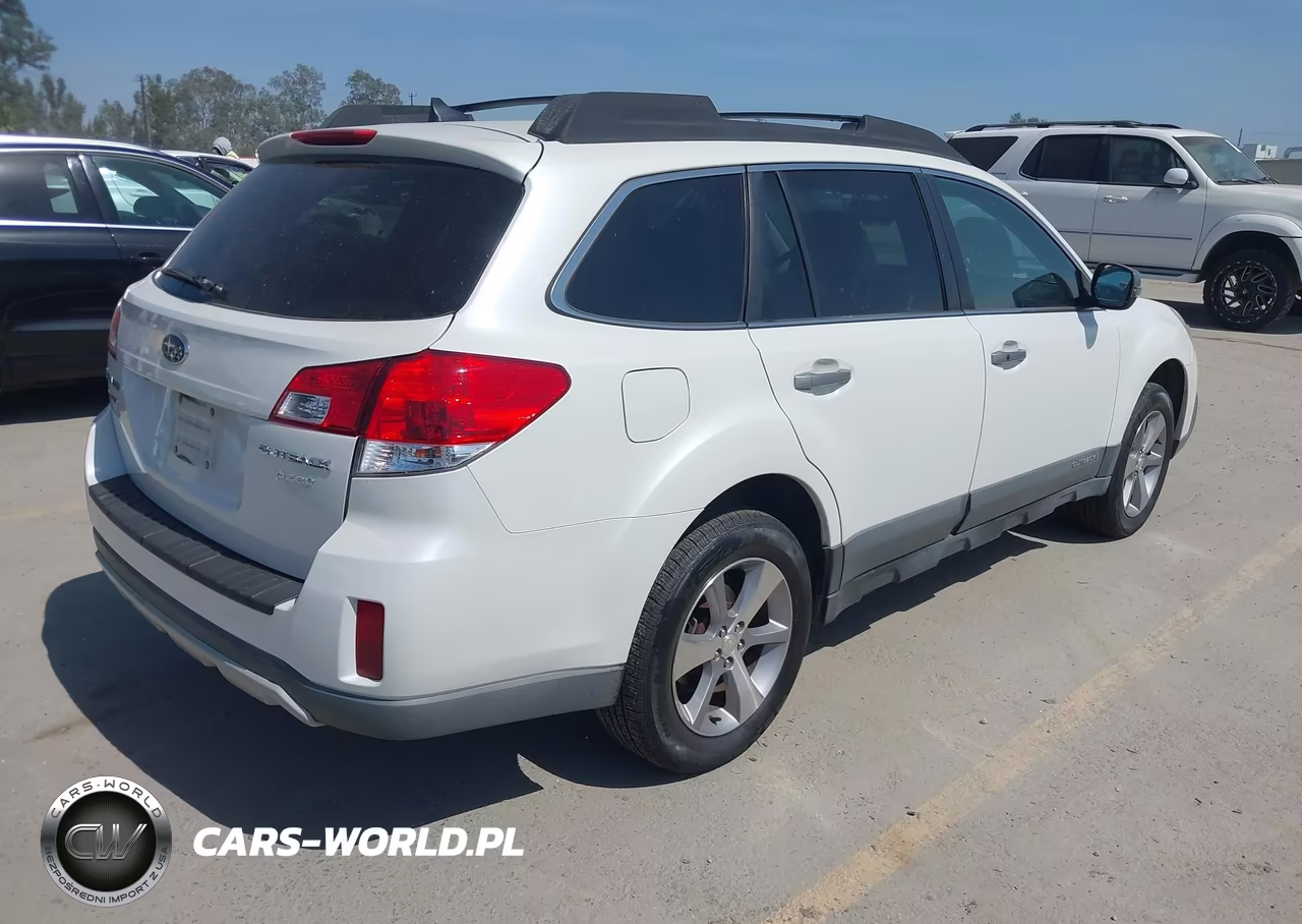 2013 Subaru Outback 2.5I Limited VIN:4S4BRBSC2D3209662 - 4