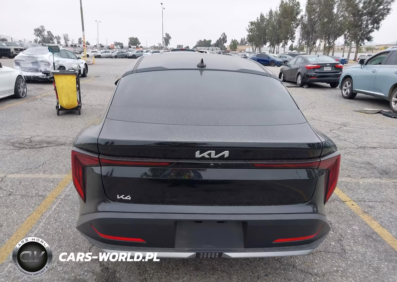2025 Kia K4 Lxs VIN:3KPFT4DE2SE236013 - 17