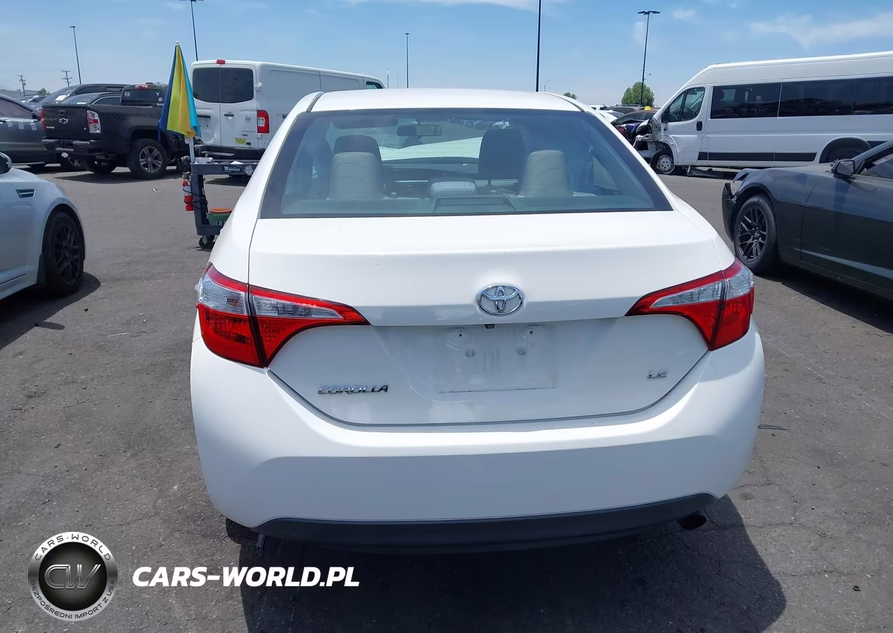 2015 Toyota Corolla Le Plus VIN:5YFBURHE2FP357843 - 16
