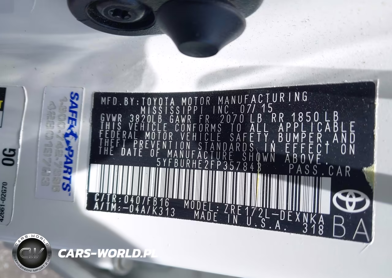 2015 Toyota Corolla Le Plus VIN:5YFBURHE2FP357843 - 9