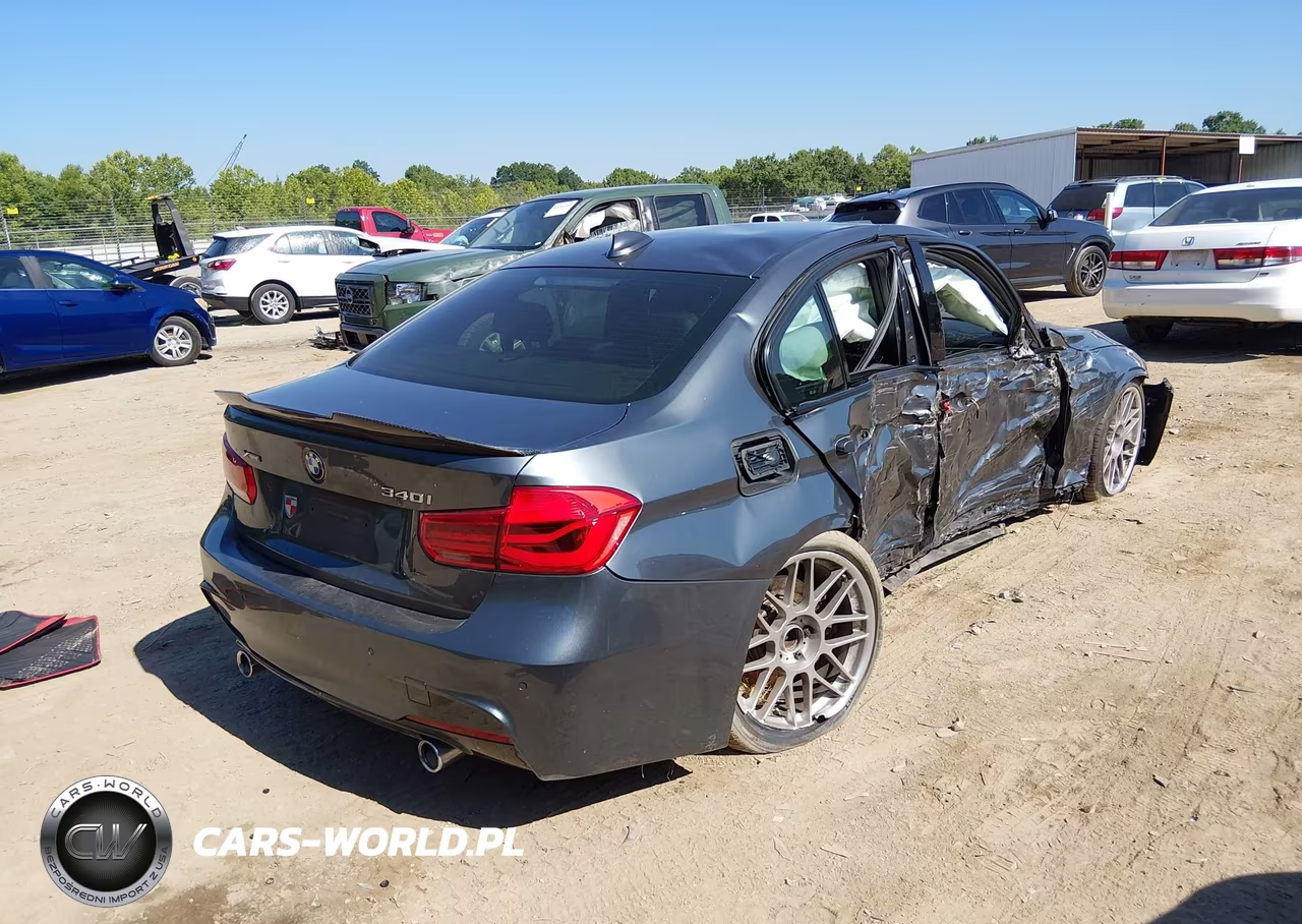 2017 BMW 340I xDrive VIN:WBA8B7G31HNU38298 - 4