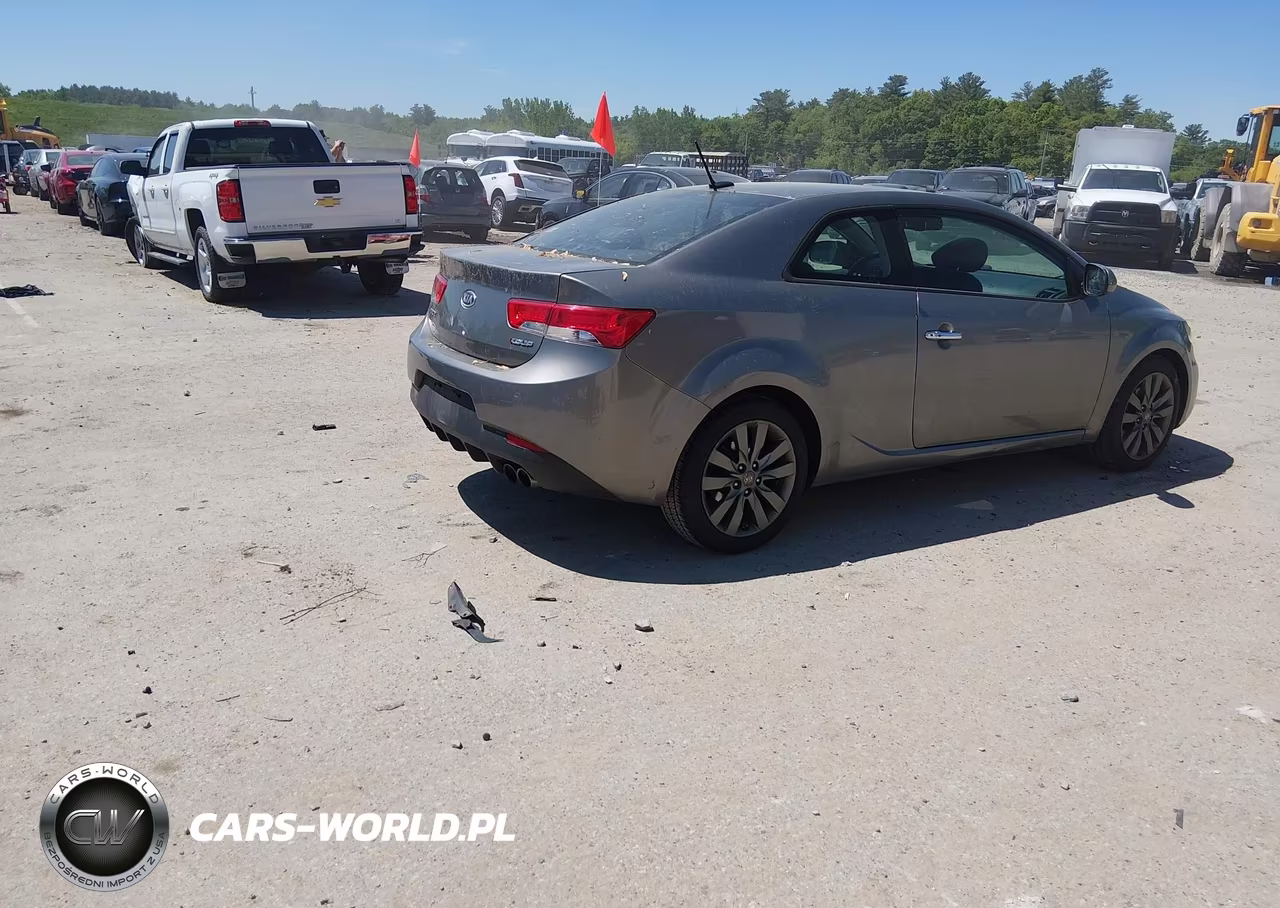 2011 Kia Forte Koup Sx VIN:KNAFW6A32B5341293 - 4