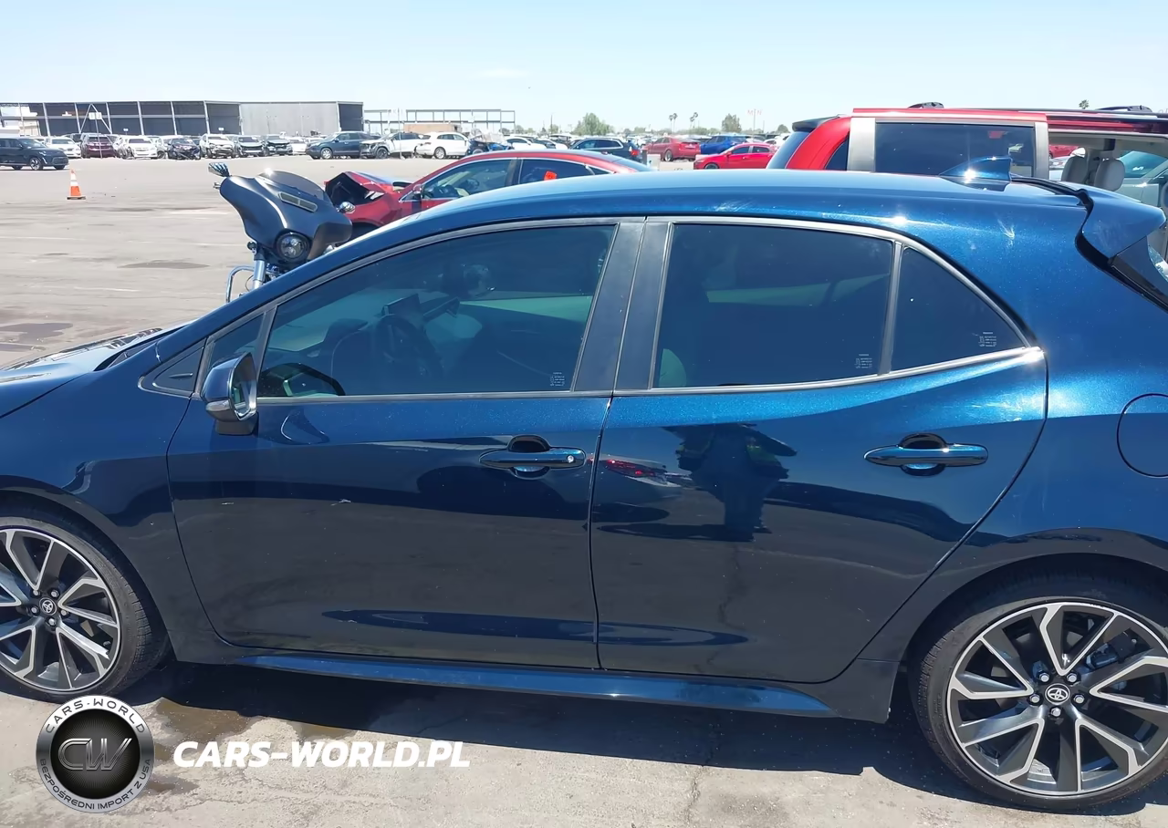 2022 Toyota Corolla Xse VIN:JTNC4MBE3N3173854 - 14