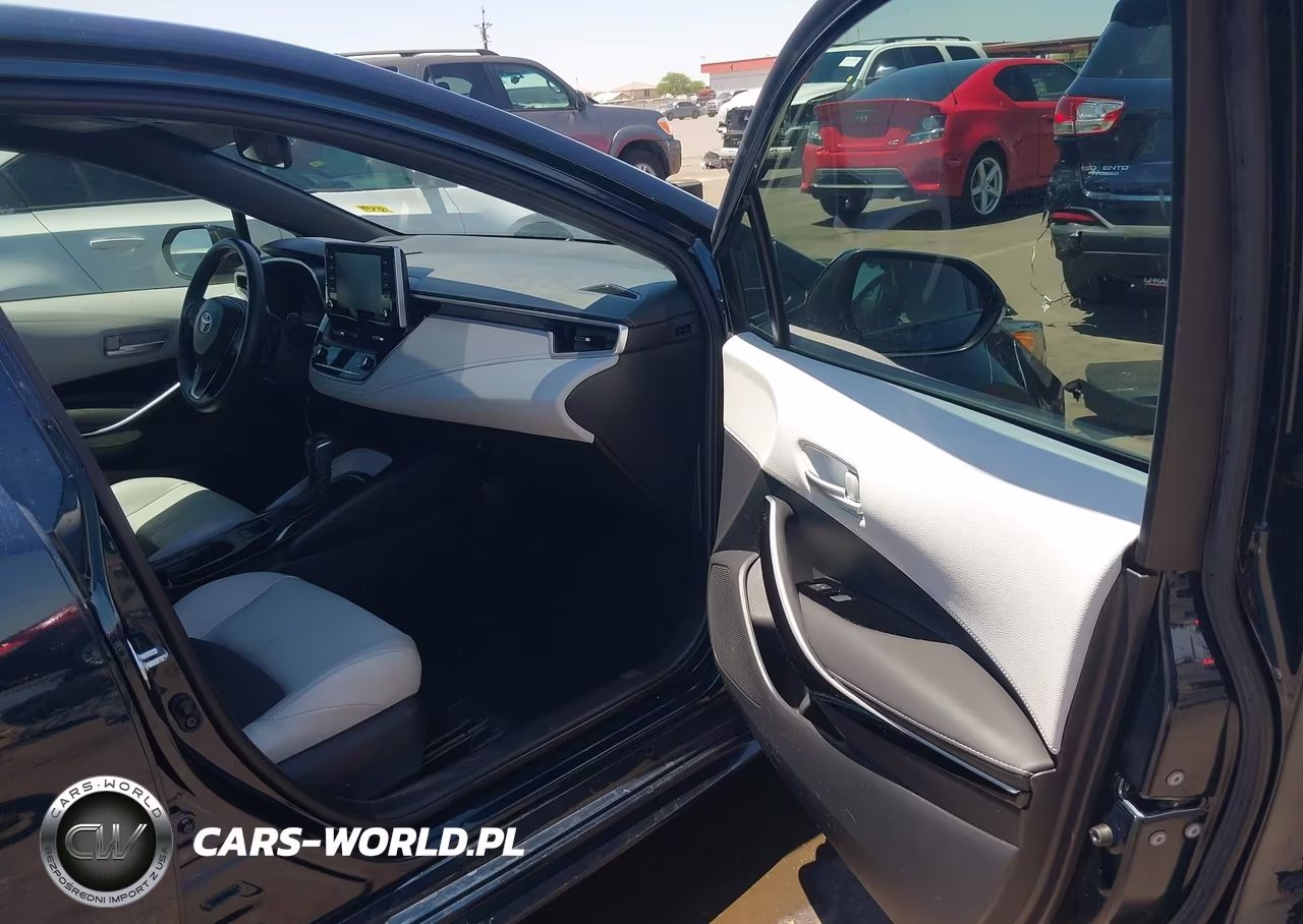 2022 Toyota Corolla Xse VIN:JTNC4MBE3N3173854 - 5