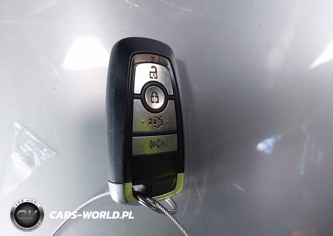 2018 Ford Mustang Ecoboost VIN:1FA6P8TH0J5110434 - 11