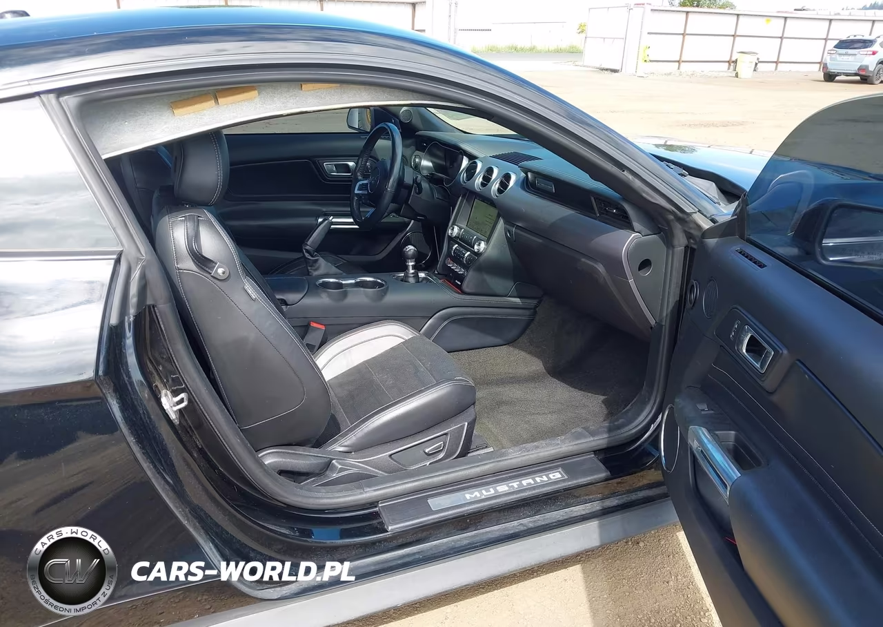 2018 Ford Mustang Ecoboost VIN:1FA6P8TH0J5110434 - 5