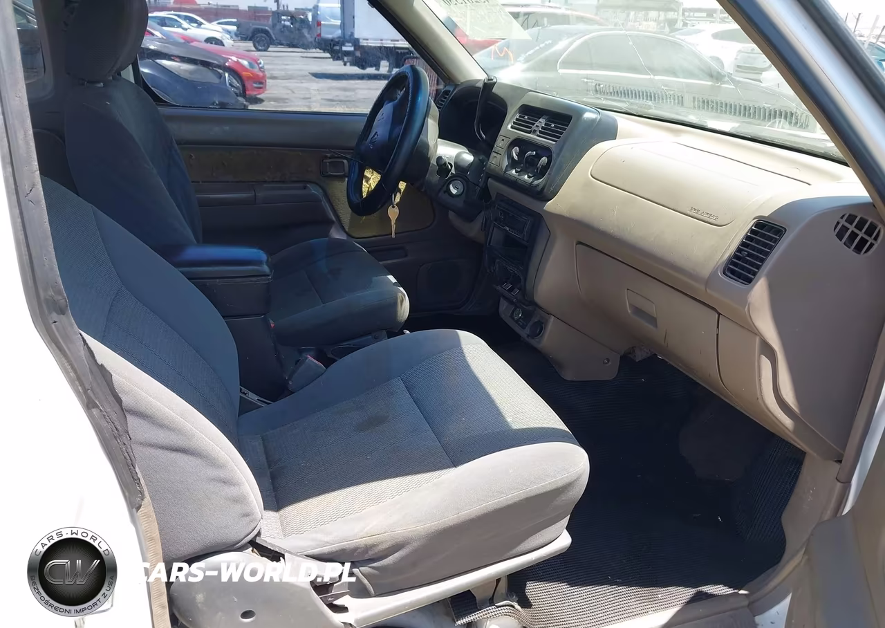 2001 Nissan Frontier Xe VIN:1N6DD26S61C330846 - 5