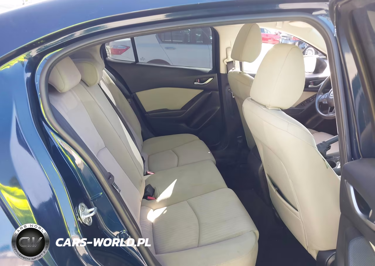 2014 Mazda Mazda3 I Sport VIN:JM1BM1U75E1118301 - 8