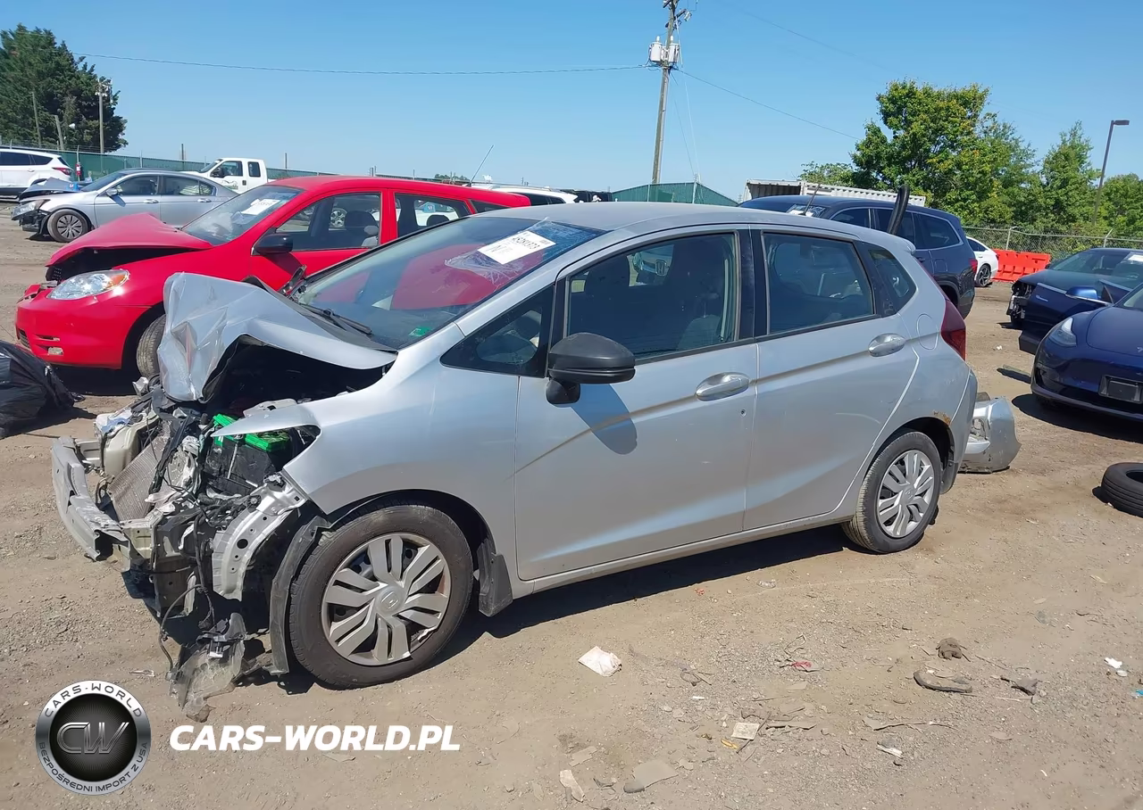 2015 Honda Fit Lx VIN:3HGGK5H59FM754589 - 15