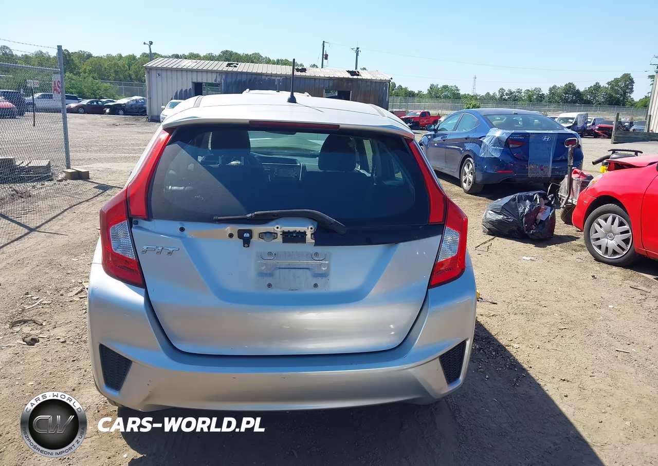 2015 Honda Fit Lx VIN:3HGGK5H59FM754589 - 17