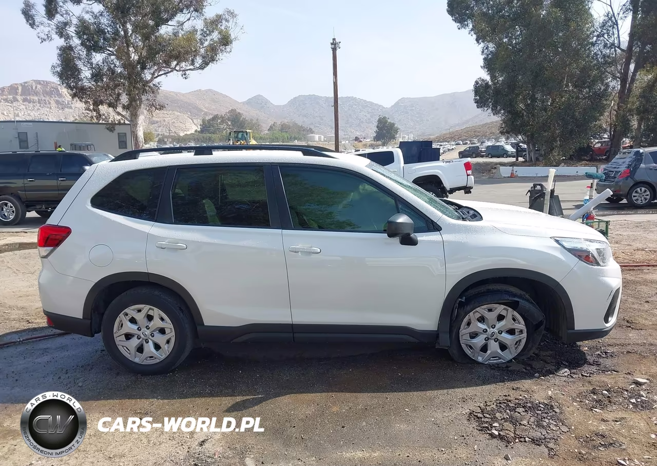 2021 Subaru Forester VIN:JF2SKADC1MH431307 - 13