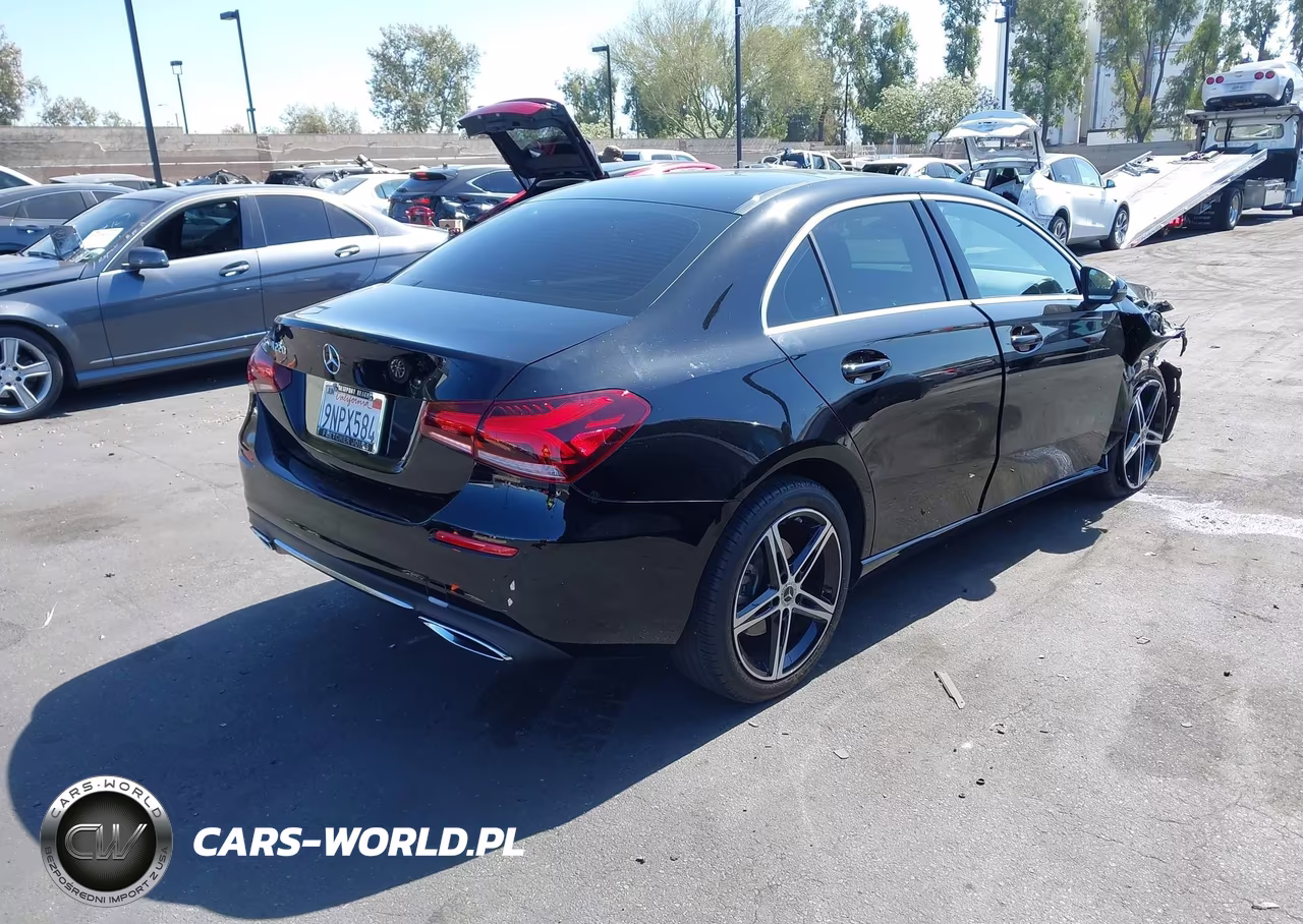 2019 Mercedes-Benz A 220 VIN:WDD3G4EB5KW017294 - 4