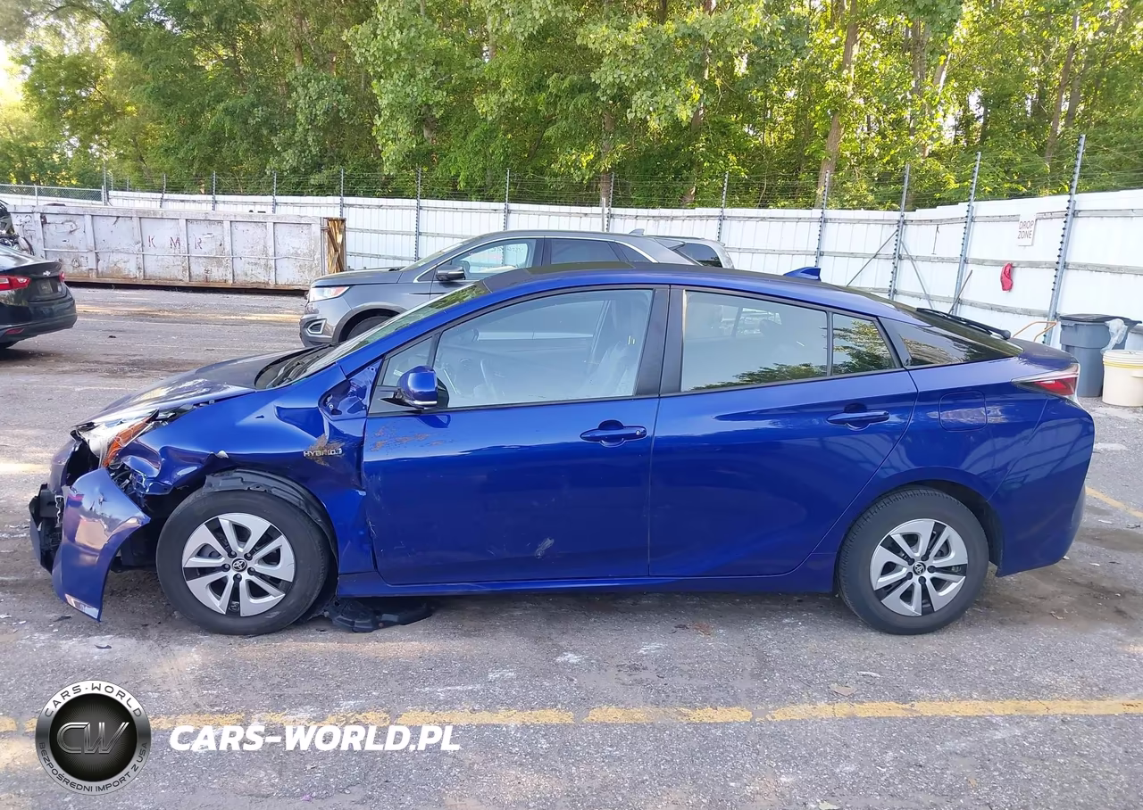2017 Toyota Prius Four VIN:JTDKARFU0H3529026 - 14