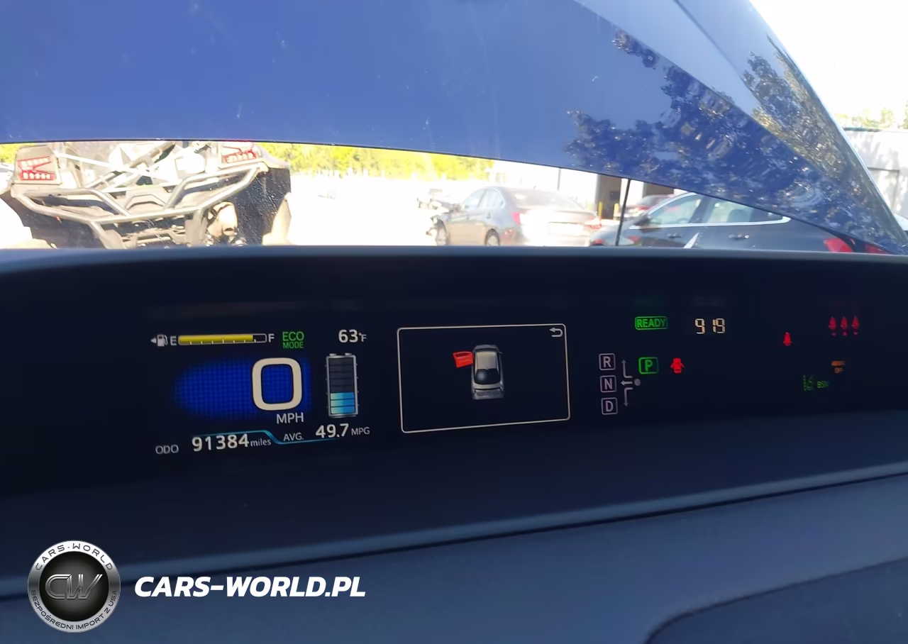 2017 Toyota Prius Four VIN:JTDKARFU0H3529026 - 7
