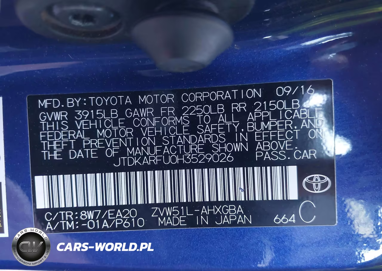 2017 Toyota Prius Four VIN:JTDKARFU0H3529026 - 9
