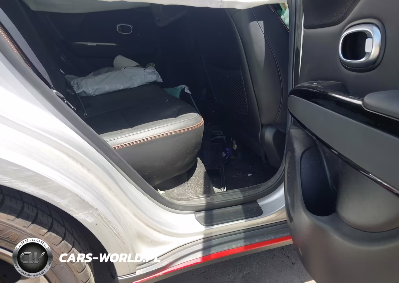 2018 Kia Soul ! VIN:KNDJX3AA9J7537709 - 8
