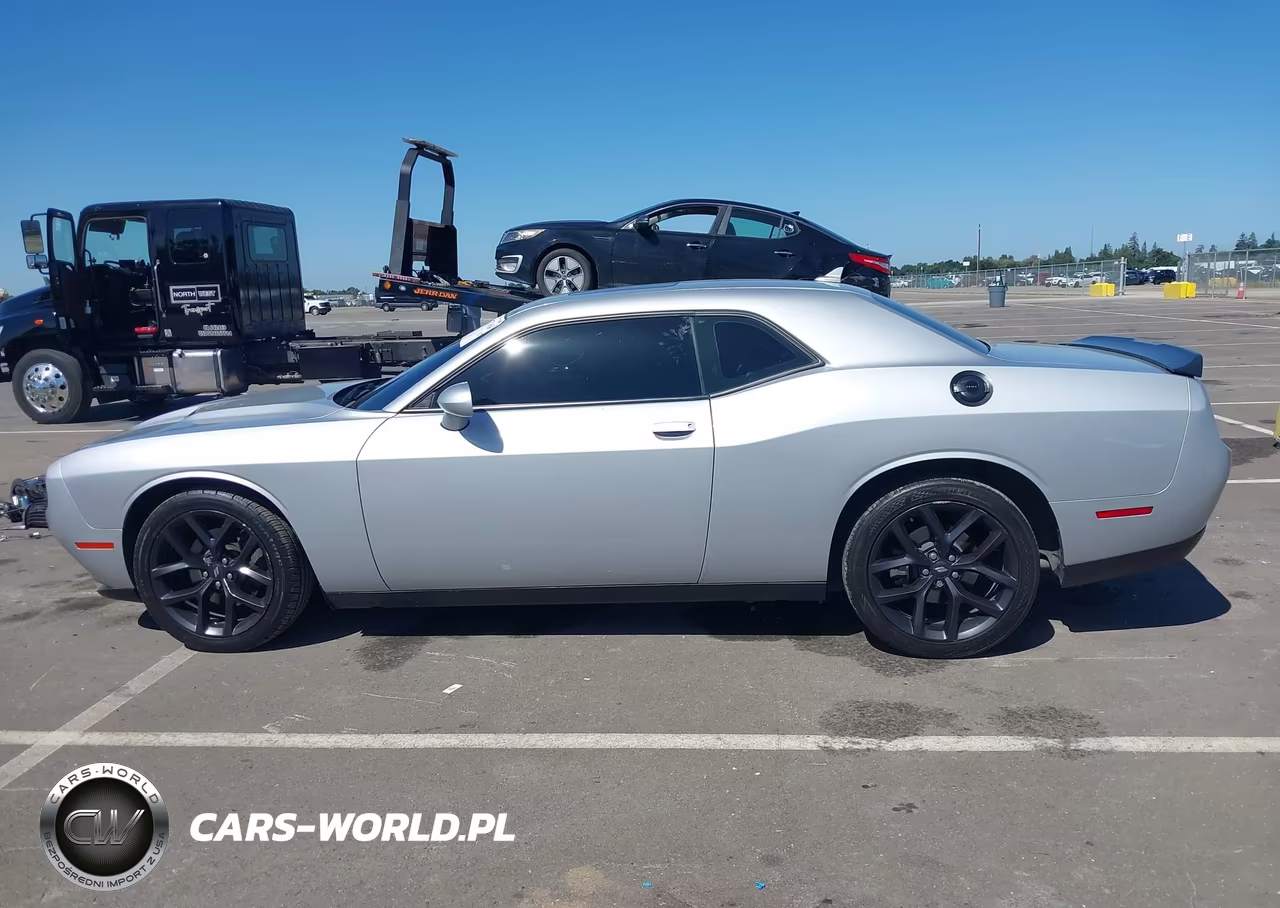 2020 Dodge Challenger Sxt VIN:2C3CDZAG2LH165246 - 14