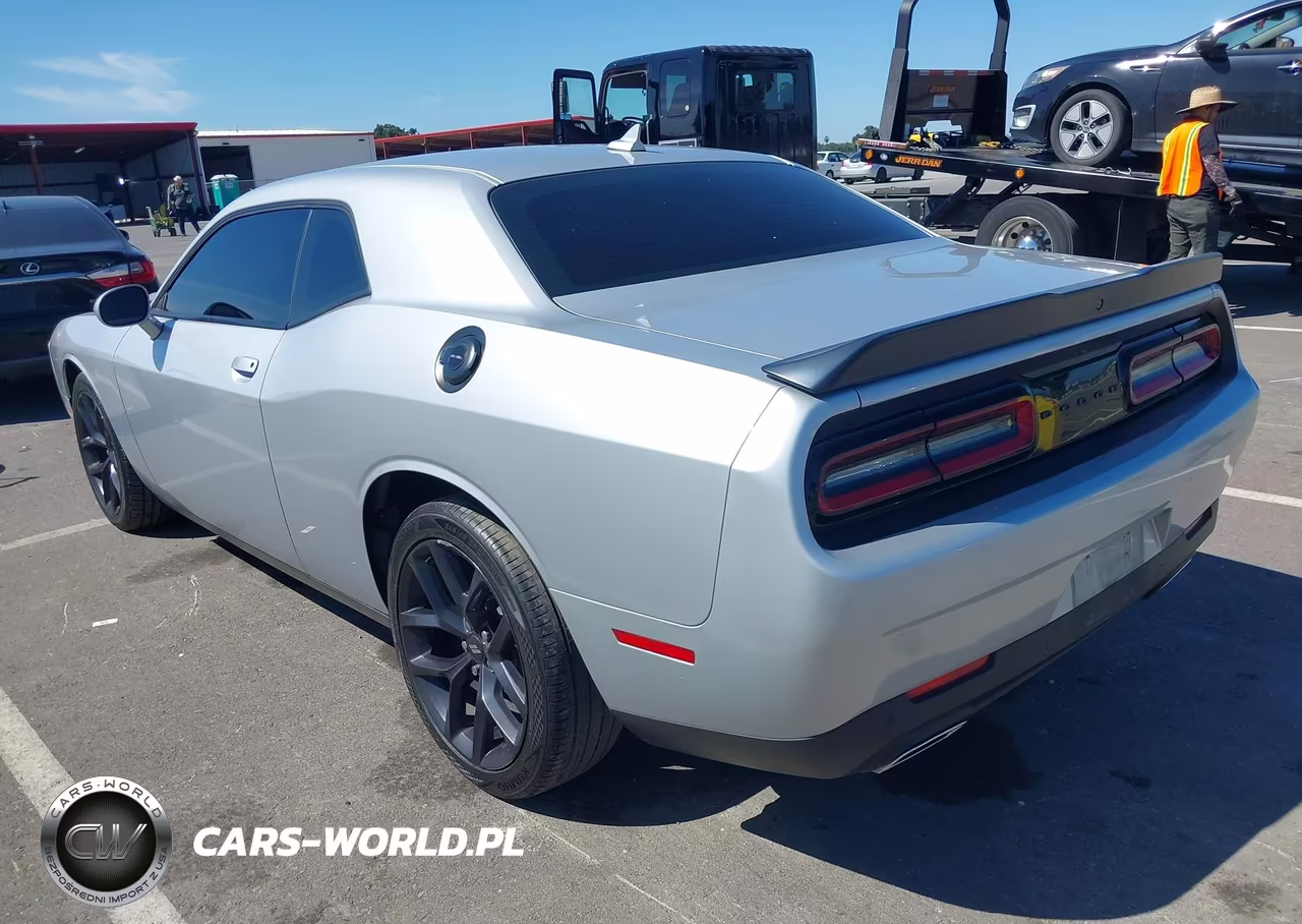 2020 Dodge Challenger Sxt VIN:2C3CDZAG2LH165246 - 3