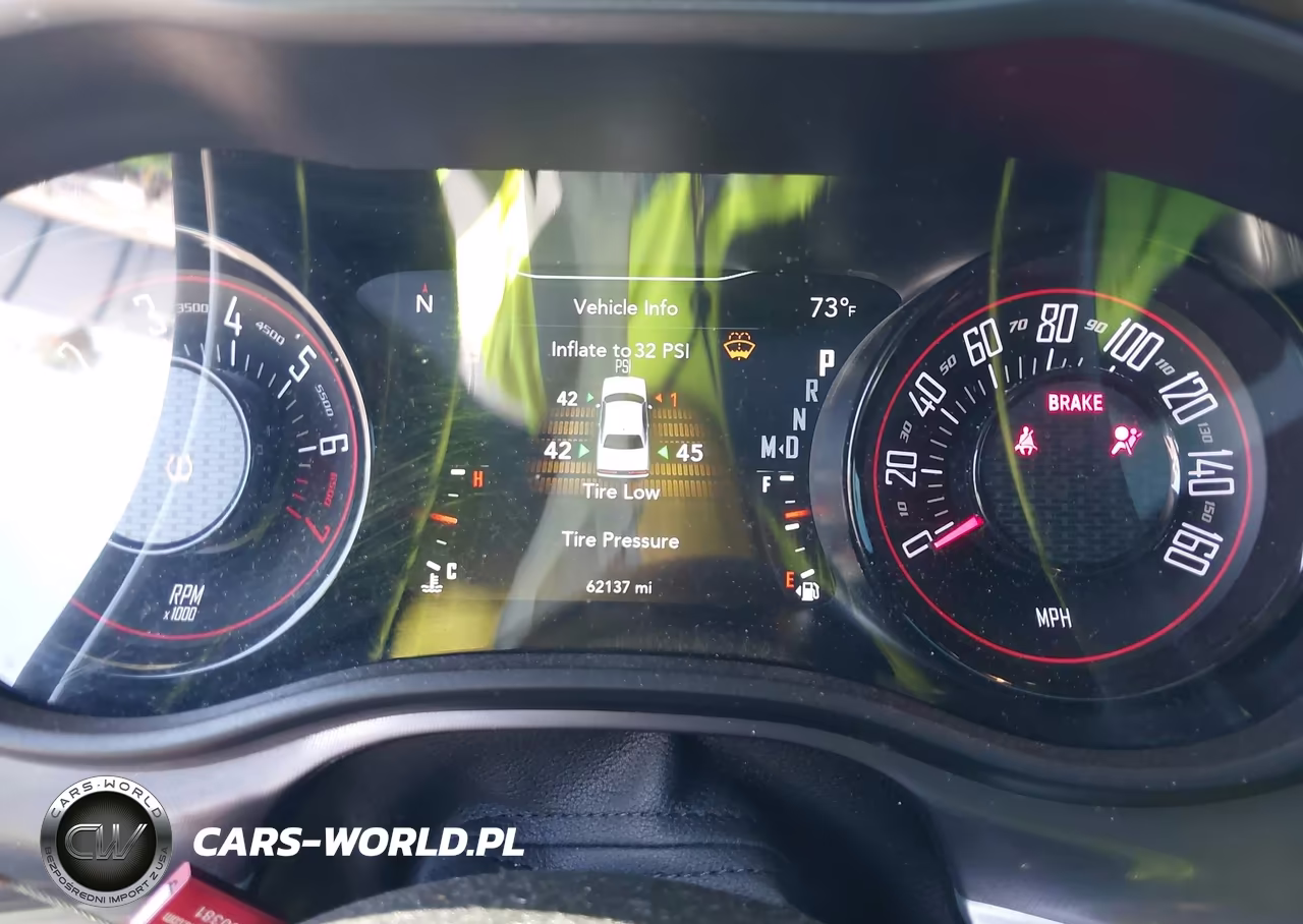 2020 Dodge Challenger Sxt VIN:2C3CDZAG2LH165246 - 7