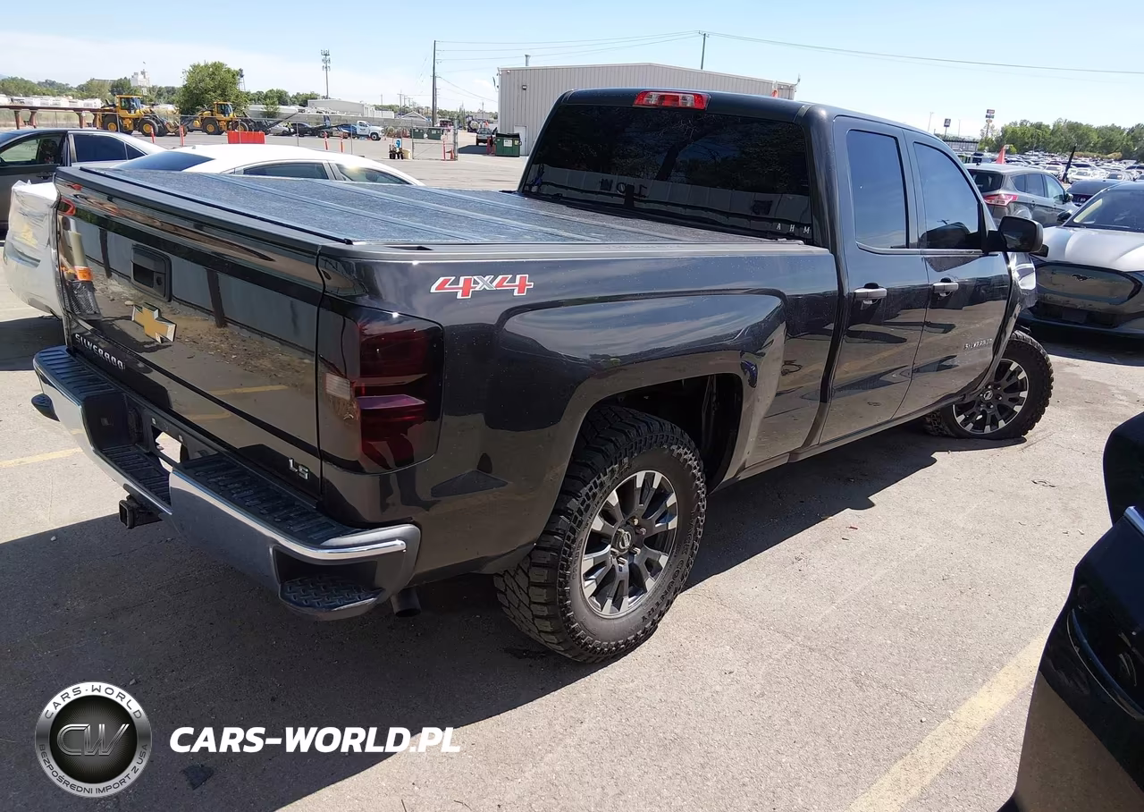 2015 Chevrolet Silverado 1500 Ls-Wt VIN:1GCVKPEH0FZ190460 - 4