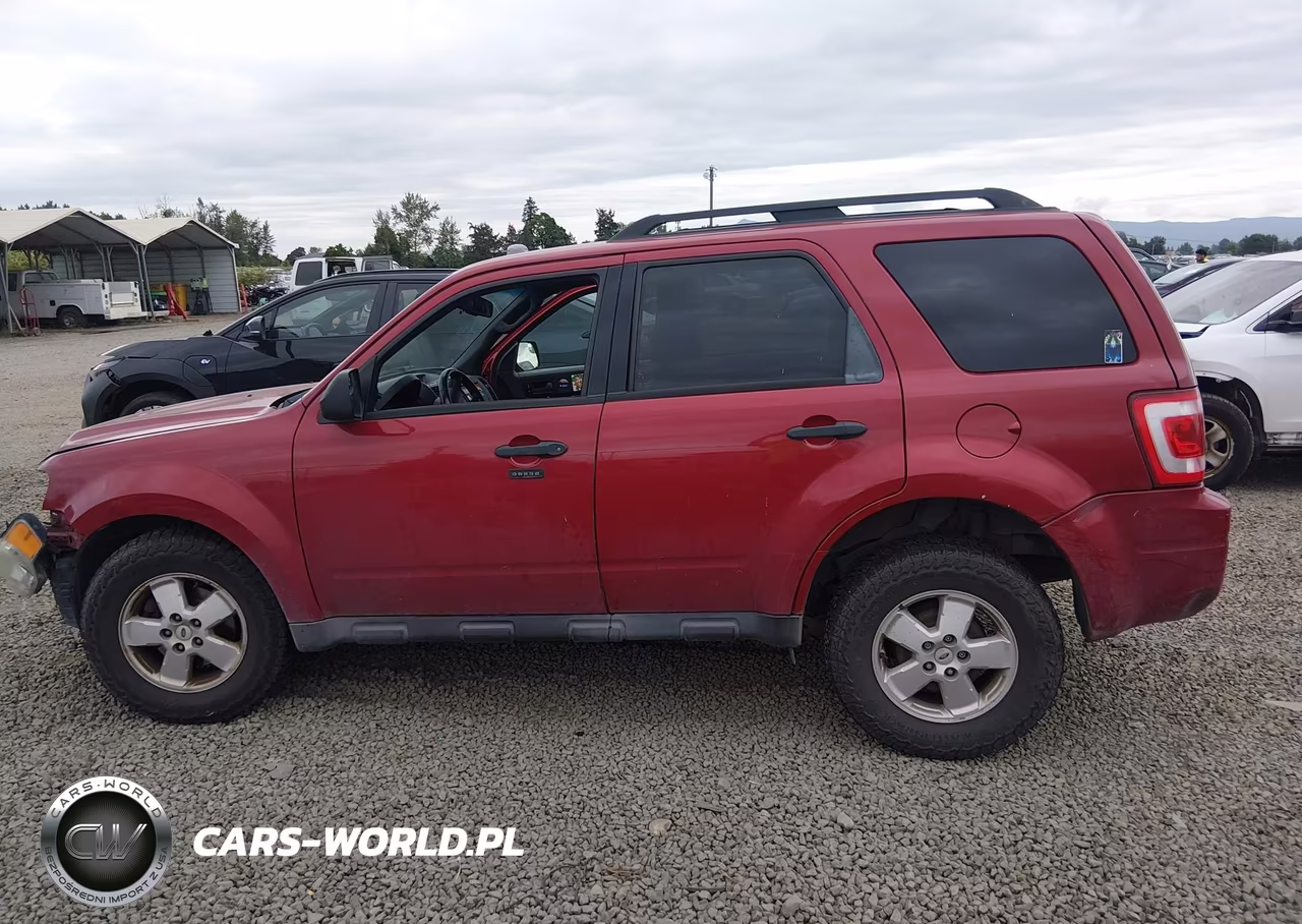 2011 Ford Escape Xlt VIN:1FMCU9D73BKC11418 - 14