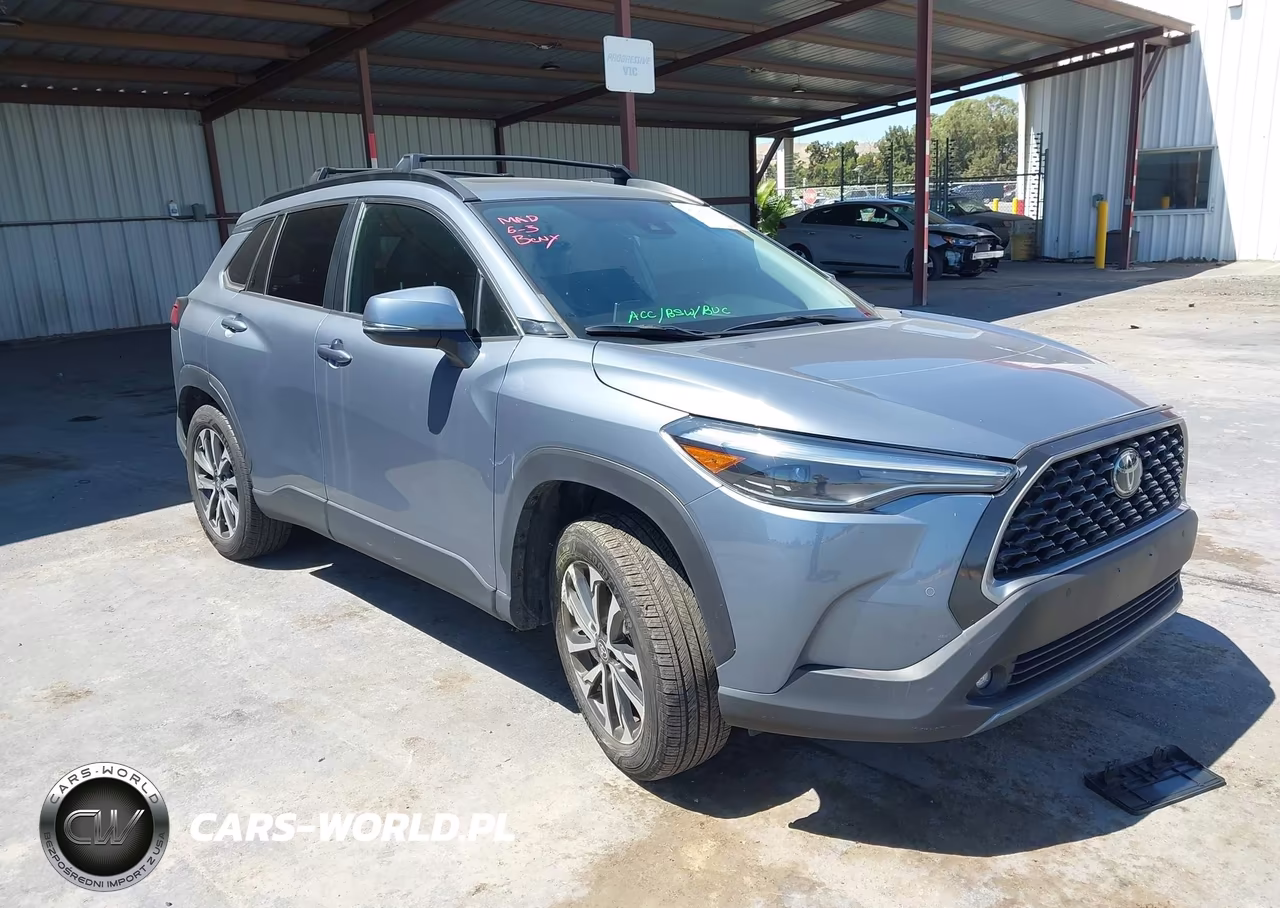 2022 Toyota Corolla Cross Xle