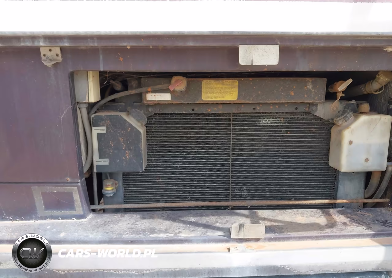 1997 Freightliner Chassis X Line Motor Home VIN:4UZ6XFBC6VC893129 - 10