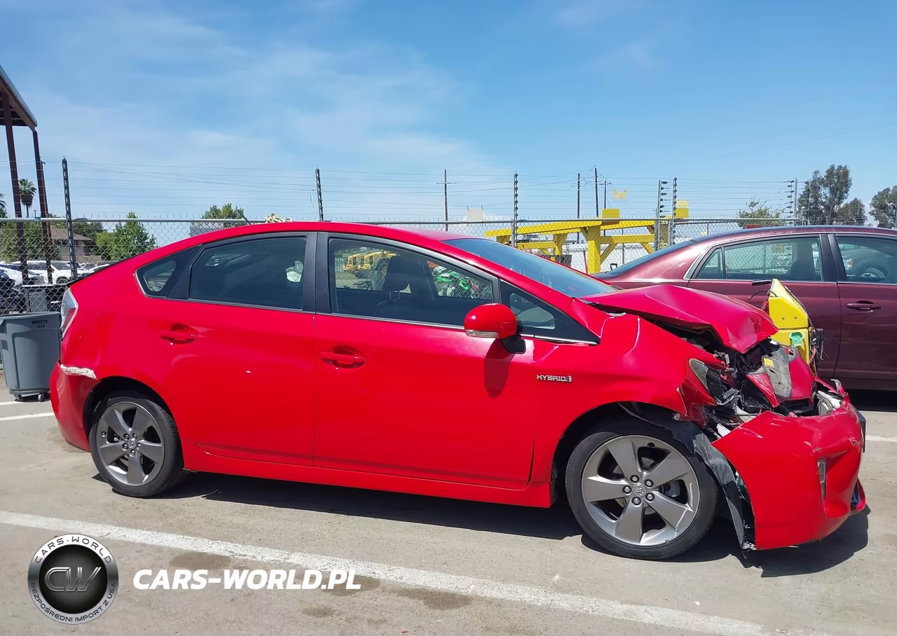 2015 Toyota Prius Persona Series Special Edition VIN:JTDKN3DU9F0397273 - 13