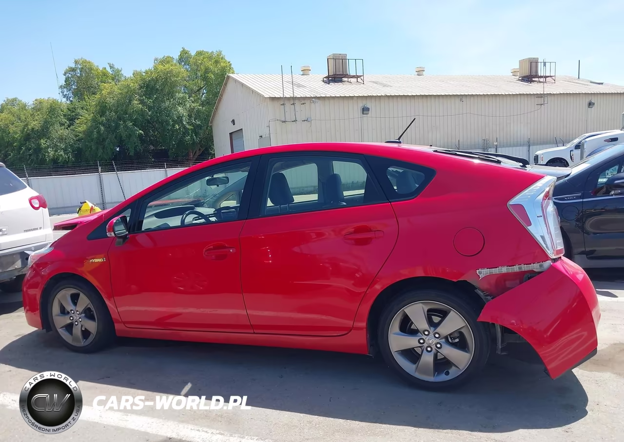 2015 Toyota Prius Persona Series Special Edition VIN:JTDKN3DU9F0397273 - 14