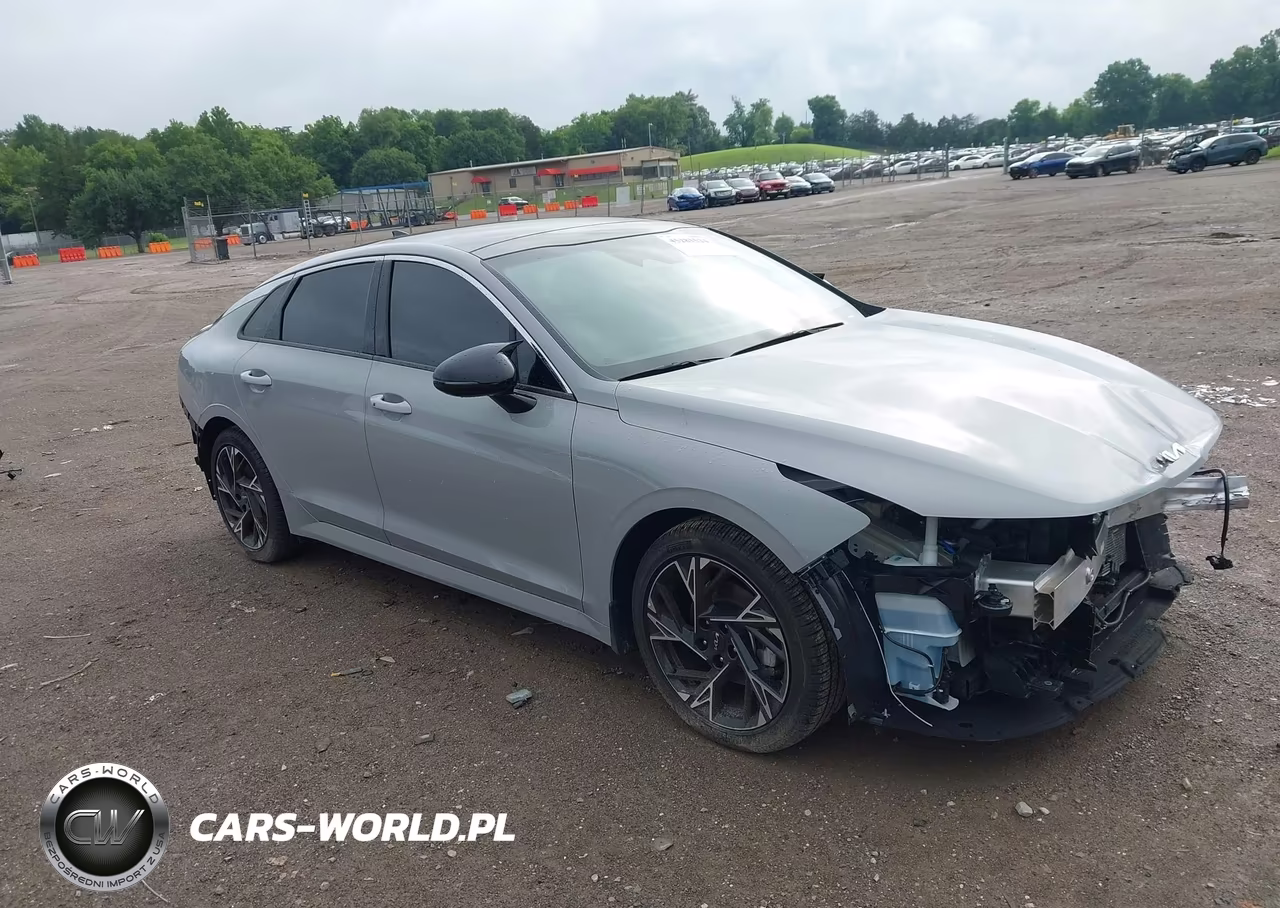 2025 Kia K5 Gt-Line – zdjęcie 1 z 17