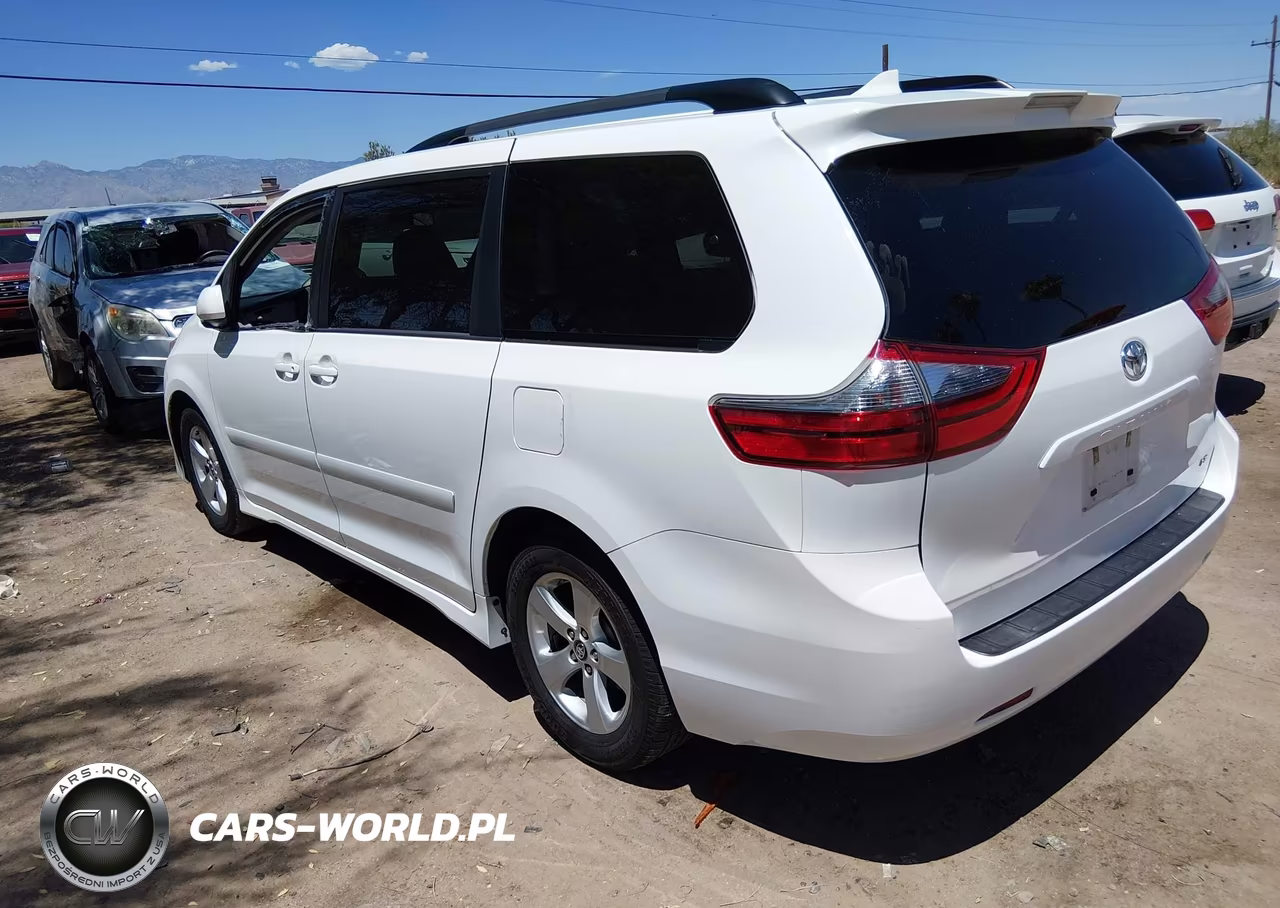 2020 Toyota Sienna Le VIN:5TDKZ3DC6LS049984 - 3