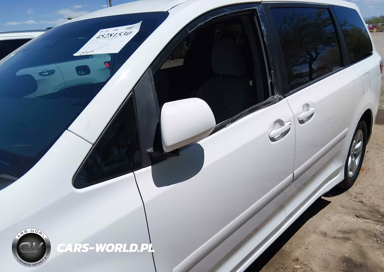 2020 Toyota Sienna Le VIN:5TDKZ3DC6LS049984 - 6